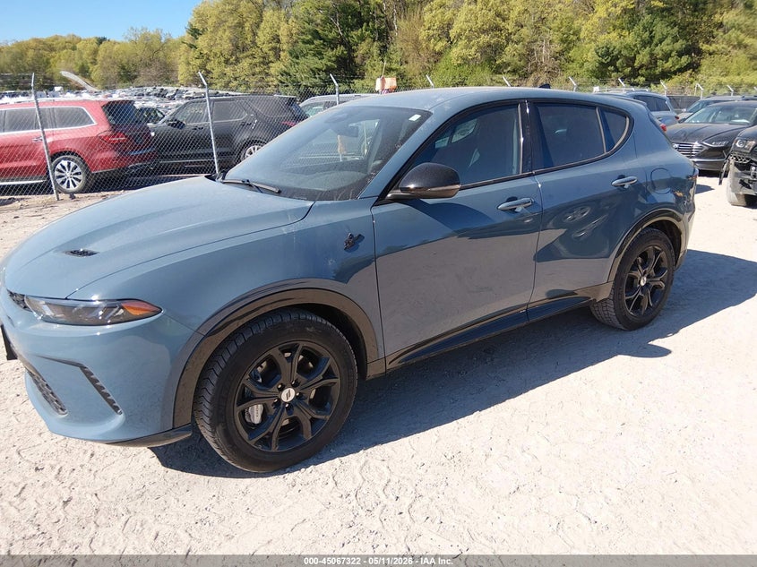 2024 Dodge Hornet VIN ZACPDFCW5R3A21365 IAAI salvage auction — HAIL, Salvage Title, sold $10,700 on 2026-08-16 (photo 2)