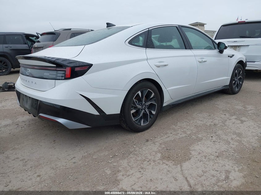 2025 Hyundai Sonata VIN KMHL64JA3SA493174 IAAI salvage auction — LEFT FRONT, Non-Repairable (Texas), sold $7,800 on 2026-07-06 (photo 4)