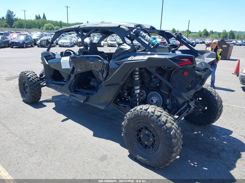 2022 Can-am/ brp Maverick VIN 3JBVNAV40NE004852 IAAI salvage auction — LEFT SIDE, Salvage (Oregon), sold $16,000 on 2026-08-12 (photo 3)