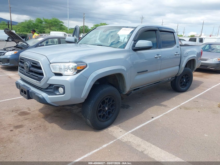 2019 Toyota Tacoma VIN 3TMCZ5AN7KM237921 IAAI salvage auction — REAR END, Salvage Title, sold $9,800 on 2026-08-07 (photo 2)