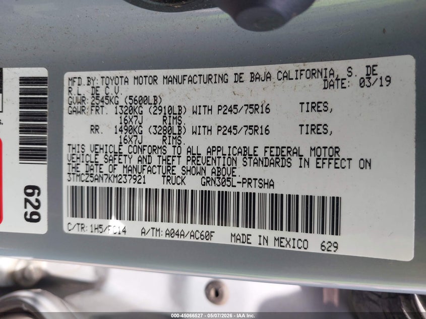 2019 Toyota Tacoma VIN 3TMCZ5AN7KM237921 IAAI salvage auction — REAR END, Salvage Title, sold $9,800 on 2026-08-07 (photo 9)