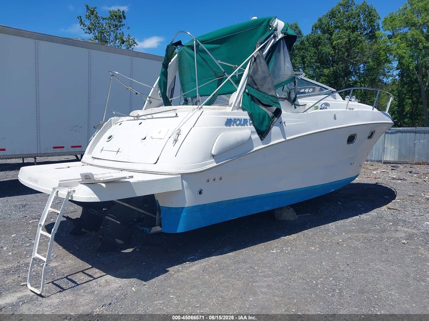2005 Four winns 298 vista VIN 00000GFNCD026J405 IAAI salvage auction — SIDE, Bill Of Sale (New York), sold $100 on 2026-07-14 (photo 4)