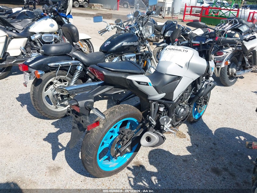 2026 Yamaha VIN MH3RH28EXTK003669 IAAI salvage auction — LEFT SIDE, Salvage (Texas), sold $1,425 on 2026-07-07 (photo 4)