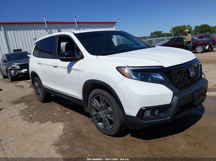 2021 Honda Passport VIN 5FNYF8H55MB025354 — IAAI salvage auction photo