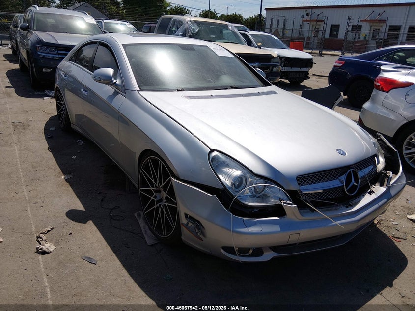 2008 Mercedes-benz Cls-class VIN WDDDJ72X08A118613 IAAI salvage auction — NORMAL WEAR, Clear-Dealer Only (Montana), sold $675 on 2026-07-13 (photo 1)