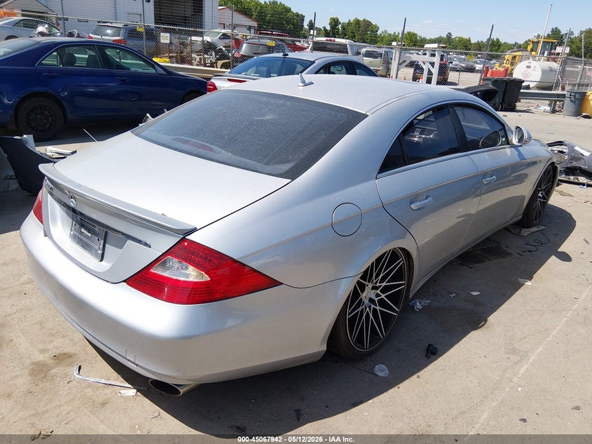 2008 Mercedes-benz Cls-class VIN WDDDJ72X08A118613 IAAI salvage auction — NORMAL WEAR, Clear-Dealer Only (Montana), sold $675 on 2026-07-13 (photo 4)