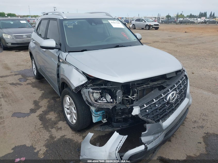 2020 Hyundai Venue VIN KMHRC8A39LU026448 IAAI salvage auction — RIGHT FRONT, Salvage (California), sold $2,300 on 2026-07-22 (photo 1)