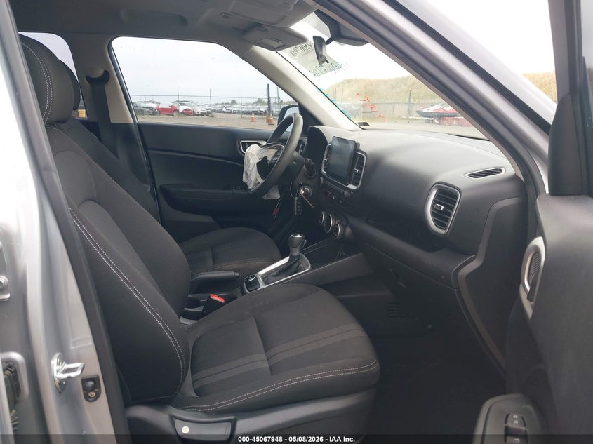 2020 Hyundai Venue VIN KMHRC8A39LU026448 IAAI salvage auction — RIGHT FRONT, Salvage (California), sold $2,300 on 2026-07-22 (photo 5)