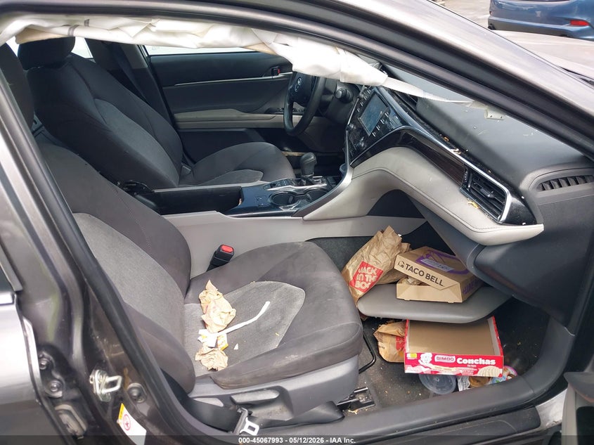 2018 Toyota Camry VIN 4T1B31HK3JU506388 IAAI salvage auction — RIGHT FRONT, Salvage Certificate (California), sold $3,000 on 2026-08-07 (photo 5)