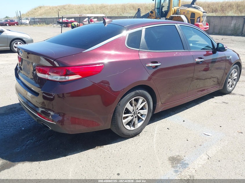 2018 Kia Optima VIN 5XXGT4L34JG239585 IAAI salvage auction — VANDALISM, Salvage (California), sold $2,300 on 2026-07-15 (photo 4)