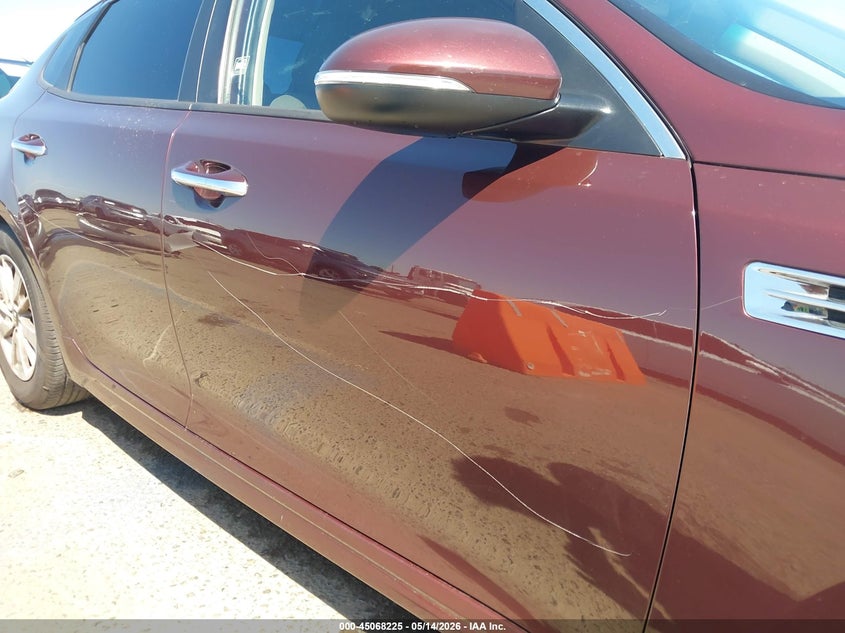 2018 Kia Optima VIN 5XXGT4L34JG239585 IAAI salvage auction — VANDALISM, Salvage (California), sold $2,300 on 2026-07-15 (photo 6)