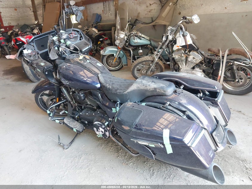2025 Harley-davidson Road glide VIN 1HD1KH718SB619950 IAAI salvage auction — LEFT FRONT, Salvage - Greater Than 75% (Maryland), sold $11,350 on 2026-07-22 (photo 3)