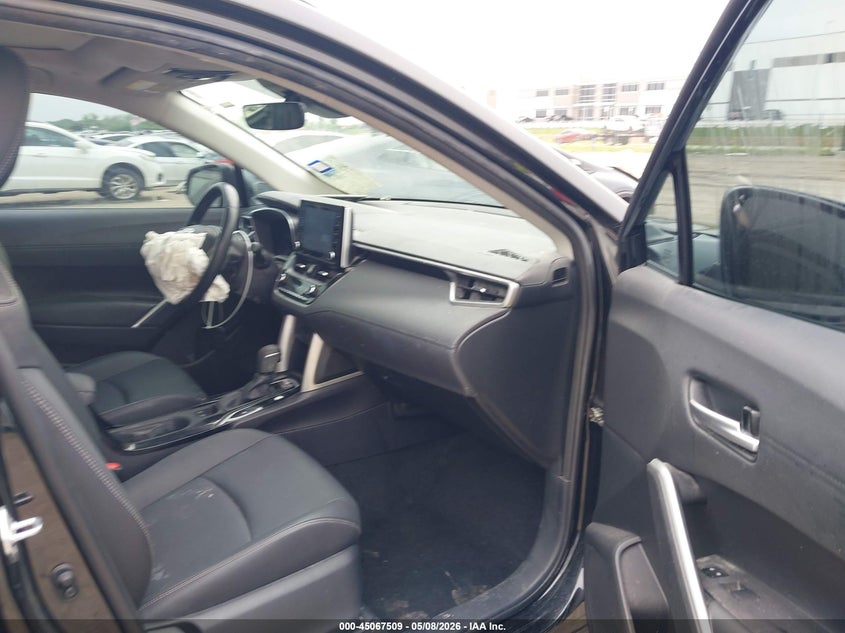2022 Toyota Corolla cross VIN 7MUDAAAG8NV024539 IAAI salvage auction — FRONT END, Original (Texas), sold $5,700 on 2026-07-21 (photo 5)