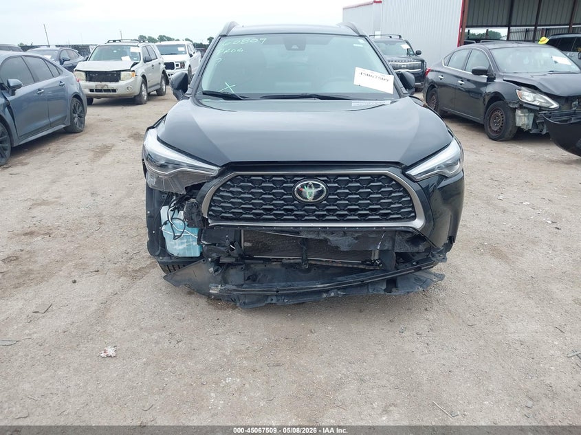2022 Toyota Corolla cross VIN 7MUDAAAG8NV024539 IAAI salvage auction — FRONT END, Original (Texas), sold $5,700 on 2026-07-21 (photo 6)