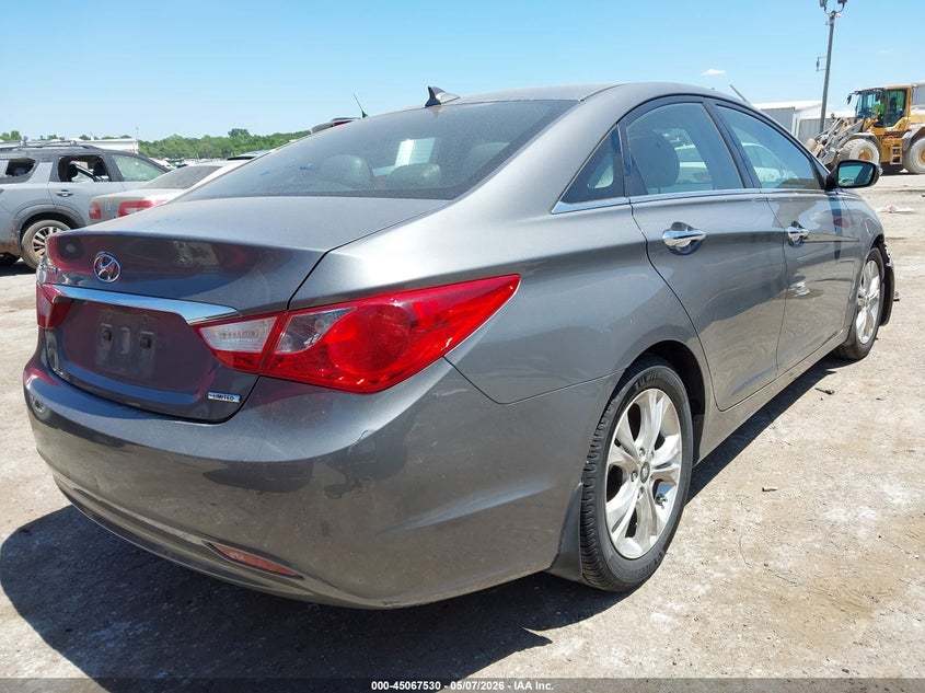 2013 Hyundai Sonata VIN 5NPEC4AC6DH583907 IAAI salvage auction — RIGHT FRONT, Salvage (Oklahoma), sold $800 on 2026-07-08 (photo 4)