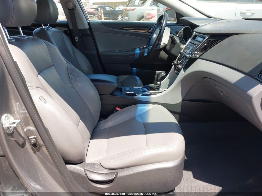 2013 Hyundai Sonata VIN 5NPEC4AC6DH583907 IAAI salvage auction — RIGHT FRONT, Salvage (Oklahoma), sold $800 on 2026-07-08 (photo 5)