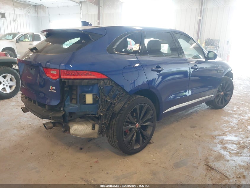 2017 Jaguar F-pace VIN SADCP2BV0HA050436 IAAI salvage auction — FRONT & REAR, Clear (Michigan), sold $4,750 on 2026-07-28 (photo 4)