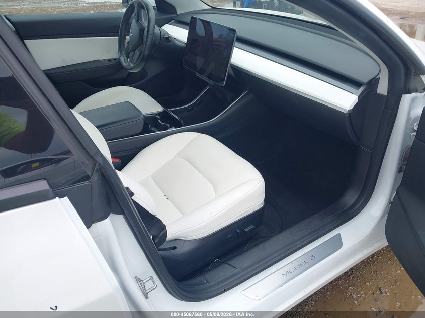 2019 Tesla Model 3 VIN 5YJ3E1EA4KF332520 IAAI salvage auction — HAIL, Original (Texas), sold $6,950 on 2026-07-23 (photo 5)