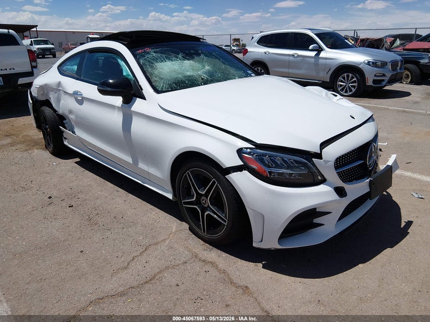2022 Mercedes-benz VIN W1KWJ8DBXNG115257 IAAI salvage auction — FRONT & REAR, Original (Texas), sold $3,750 on 2026-07-22 (photo 1)