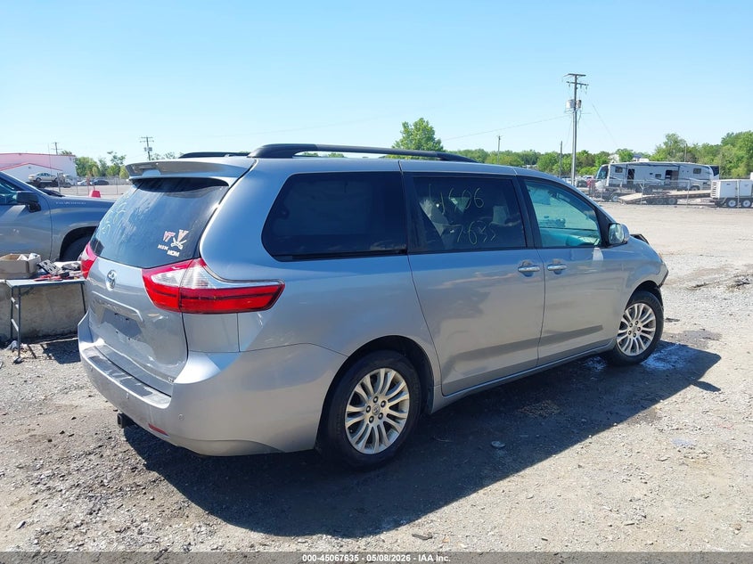 2017 Toyota Sienna VIN 5TDYZ3DC5HS809839 IAAI salvage auction — FRONT END, Salvage (Virginia), sold $1,900 on 2026-07-21 (photo 4)