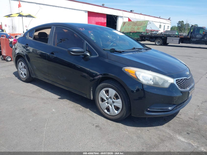 2014 Kia Forte VIN KNAFK4A62E5146826 IAAI salvage auction — THEFT, Salvage (Oregon), sold $800 on 2026-07-09 (photo 1)
