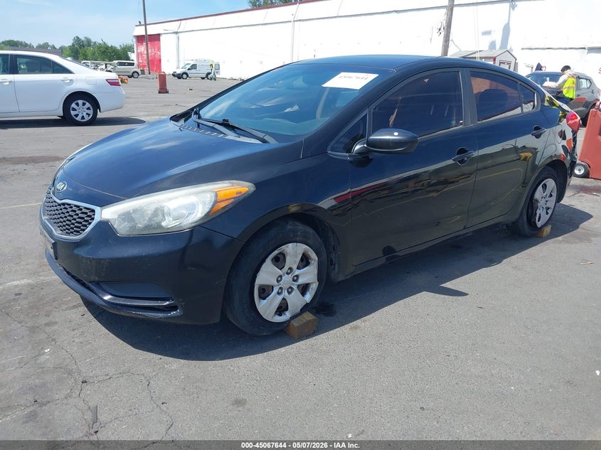 2014 Kia Forte VIN KNAFK4A62E5146826 IAAI salvage auction — THEFT, Salvage (Oregon), sold $800 on 2026-07-09 (photo 2)
