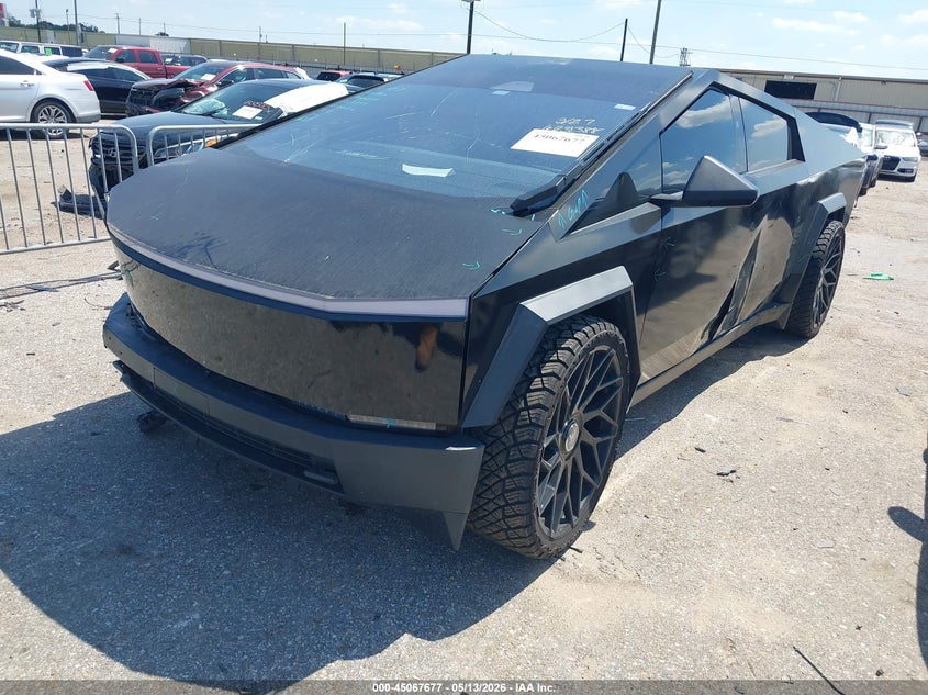 2024 Tesla Cybertruck VIN 7G2CEHED3RA024343 IAAI salvage auction — SIDE, Original (Texas), sold $31,350 on 2026-07-16 (photo 2)
