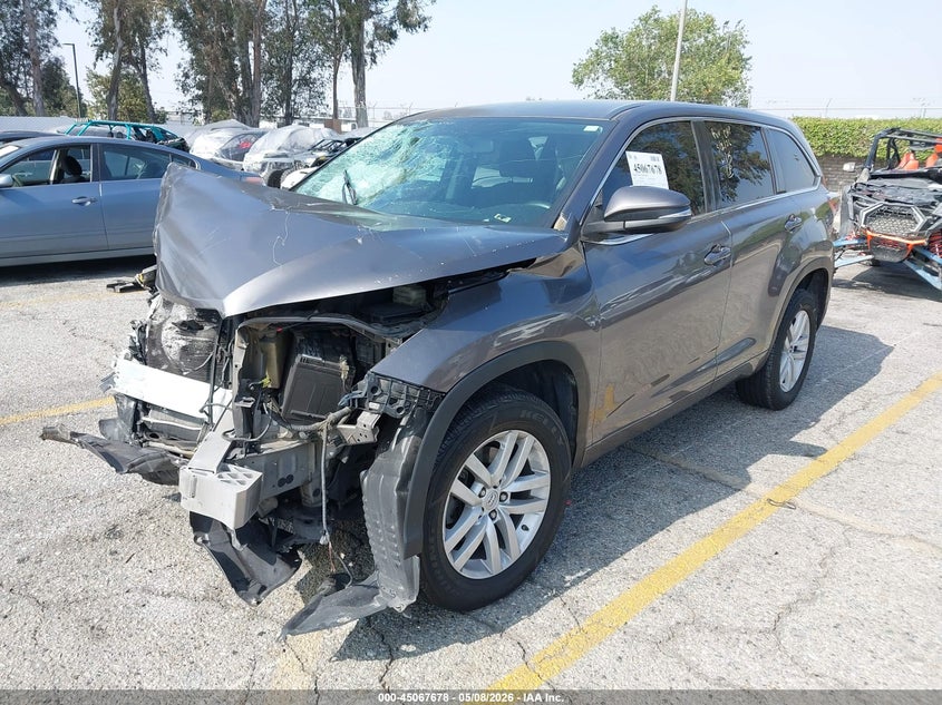 2014 Toyota Highlander VIN 5TDZARFH5ES009027 IAAI salvage auction — FRONT END, Salvage (California), sold $2,350 on 2026-07-07 (photo 2)
