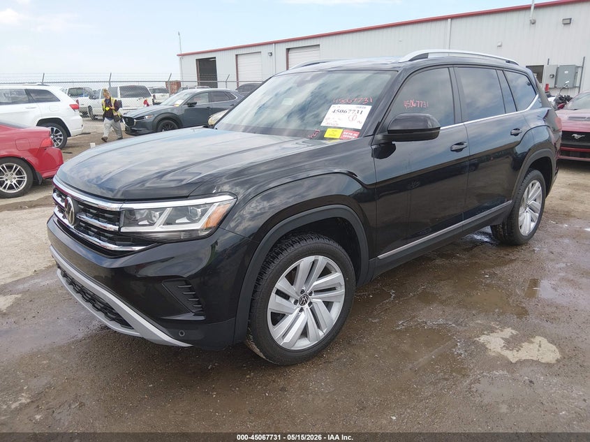 2021 Volkswagen Atlas VIN 1V2BR2CA4MC552313 IAAI salvage auction — HAIL, Salvage (Kansas), sold $8,500 on 2026-07-31 (photo 2)
