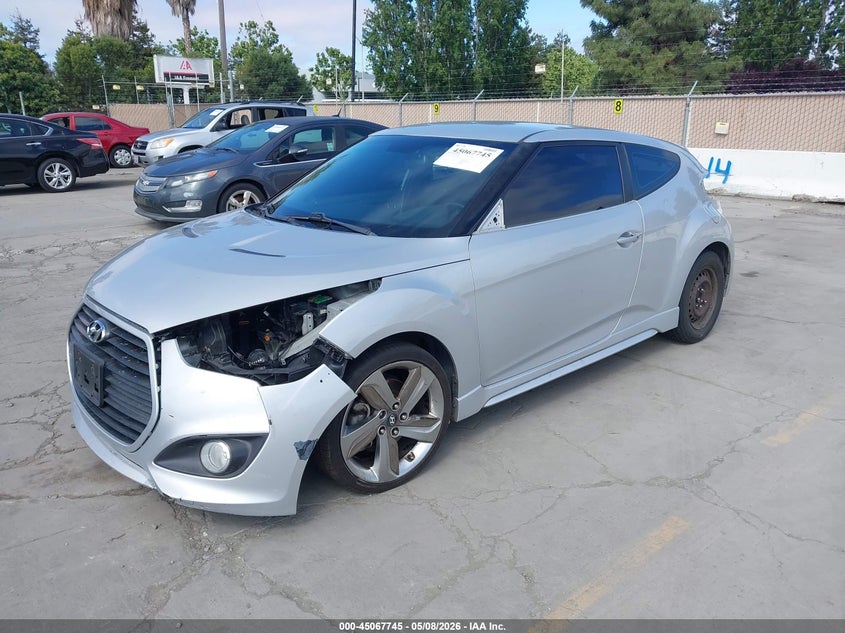 2015 Hyundai Veloster VIN KMHTC6AE8FU225880 IAAI salvage auction — ENGINE DAMAGE, Salvage (California), sold $375 on 2026-07-13 (photo 2)
