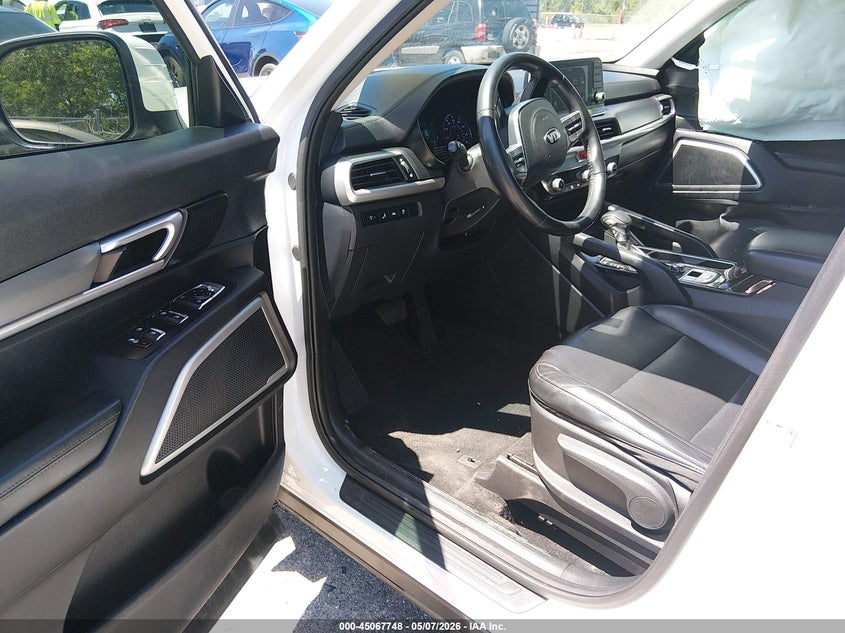 2020 Kia Telluride VIN 5XYP24HC5LG017759 IAAI salvage auction — RIGHT SIDE, Certificate Of Destruction (Florida), sold $4,700 on 2026-07-06 (photo 5)
