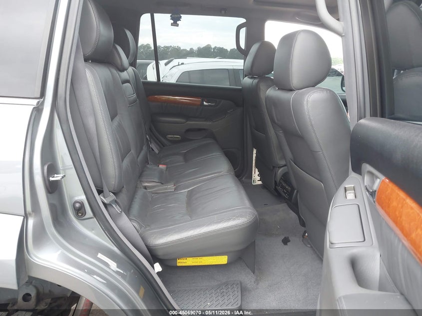 2004 Lexus Gx 470 VIN JTJBT20X440063727 IAAI salvage auction — LEFT FRONT, Salvage (Georgia), sold $3,700 on 2026-07-11 (photo 8)