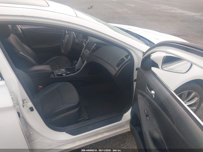 2013 Hyundai Sonata VIN 5NPEC4AC9DH574554 IAAI salvage auction — Burn Engine, Salvage - Greater Than 75% (Maryland), sold $175 on 2026-07-10 (photo 5)
