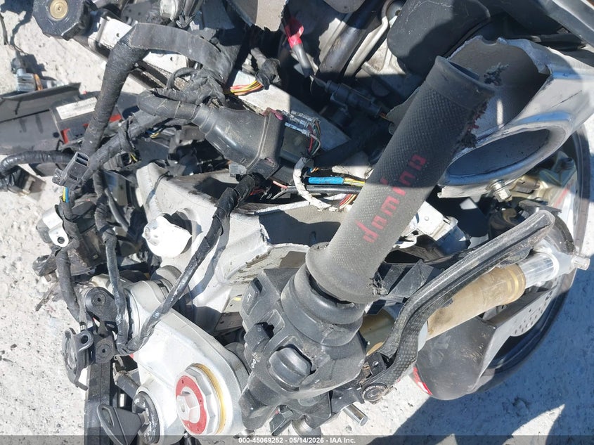 2011 Aprilia Rsv VIN ZD4RKU011BS000022 IAAI salvage auction — ALL OVER, Salvage (Georgia), sold $250 on 2026-07-07 (photo 7)
