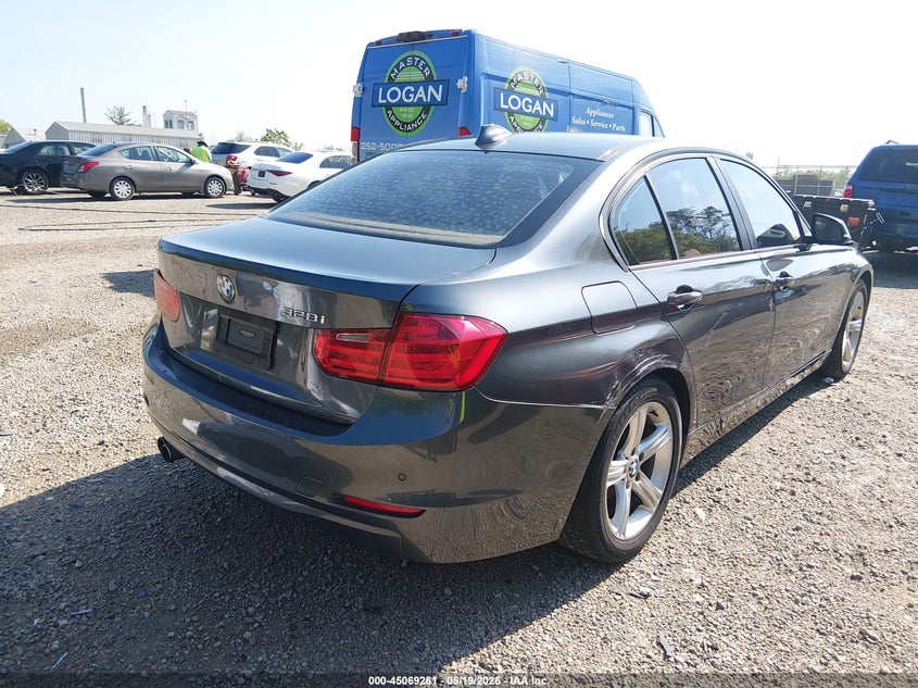 2014 BMW 3er VIN WBA3A5C51EP601153 IAAI salvage auction — FRONT END, Salvage (Ohio), sold $725 on 2026-08-04 (photo 4)