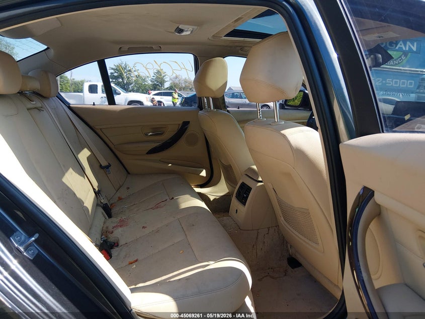 2014 BMW 3er VIN WBA3A5C51EP601153 IAAI salvage auction — FRONT END, Salvage (Ohio), sold $725 on 2026-08-04 (photo 8)