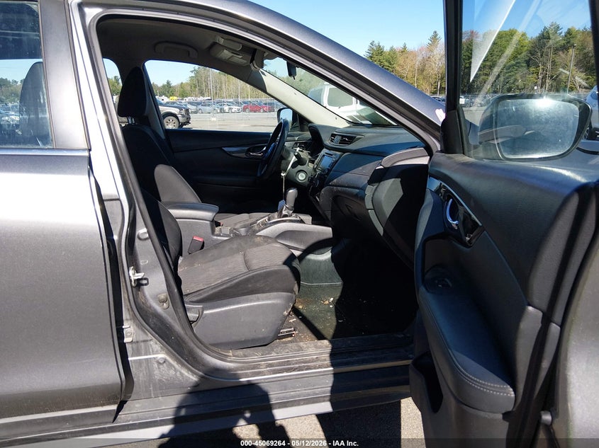 2018 Nissan Rogue VIN KNMAT2MV9JP504066 IAAI salvage auction — RIGHT FRONT, Mv-907A (New York), sold $1,750 on 2026-07-09 (photo 5)