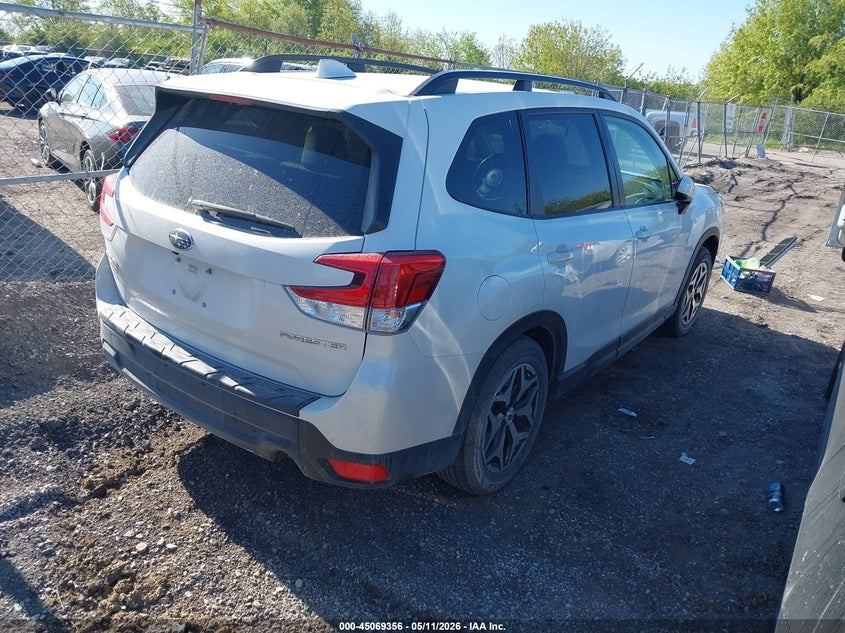 2020 Subaru Forester VIN JF2SKAJC3LH459791 IAAI salvage auction — HAIL, Salvage (Iowa), sold $7,400 on 2026-07-13 (photo 4)