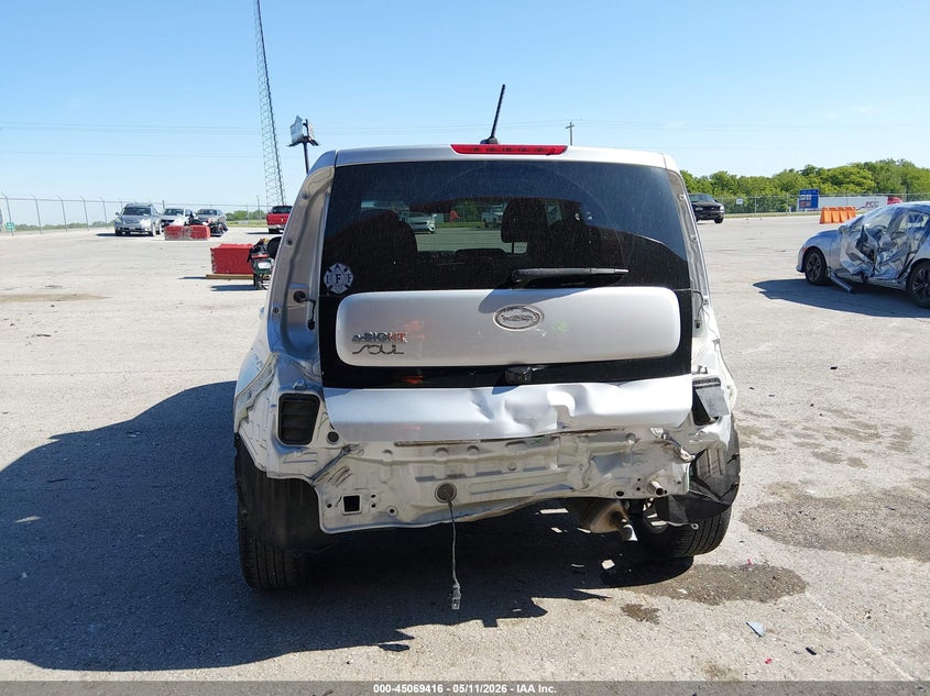 2019 Kia Soul VIN KNDJP3A56K7648125 IAAI salvage auction — REAR END, Salvage (Missouri), sold $2,450 on 2026-07-09 (photo 6)