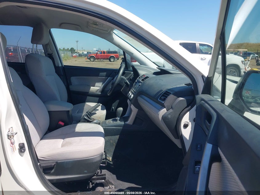2018 Subaru Forester VIN JF2SJABC7JH482666 IAAI salvage auction — LEFT SIDE, Salvage (California), sold $1,100 on 2026-07-29 (photo 5)