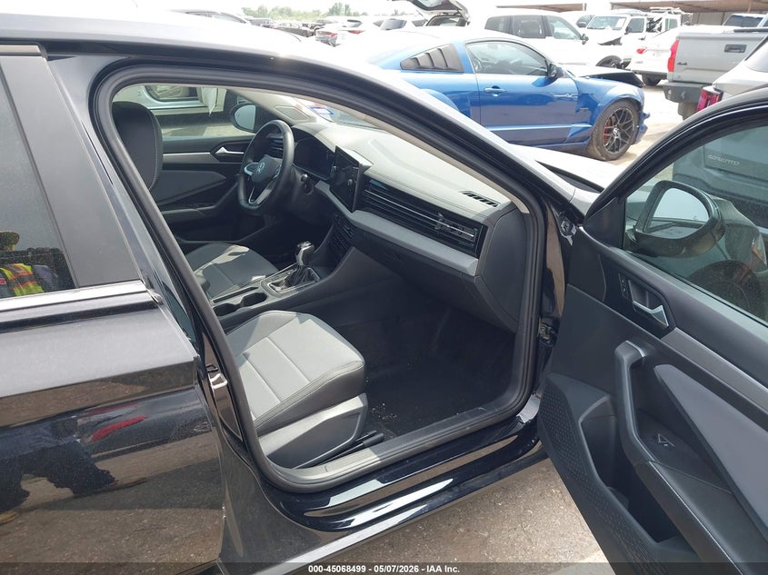 2025 Volkswagen Jetta VIN 3VW7X7BU8SM032016 IAAI salvage auction — LEFT REAR, Original (Texas), sold $9,300 on 2026-07-18 (photo 5)