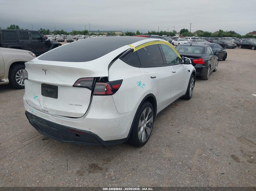 2020 Tesla Model y VIN 5YJYGDEE1LF032116 IAAI salvage auction — REAR END, Original (Texas), sold $7,800 on 2026-07-30 (photo 4)