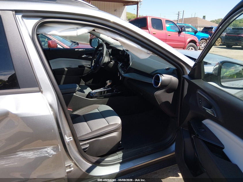 2026 Chevrolet Trax VIN KL77LHEP7TC059248 IAAI salvage auction — SIDE, Salvage (West Virginia), sold $6,600 on 2026-07-19 (photo 5)