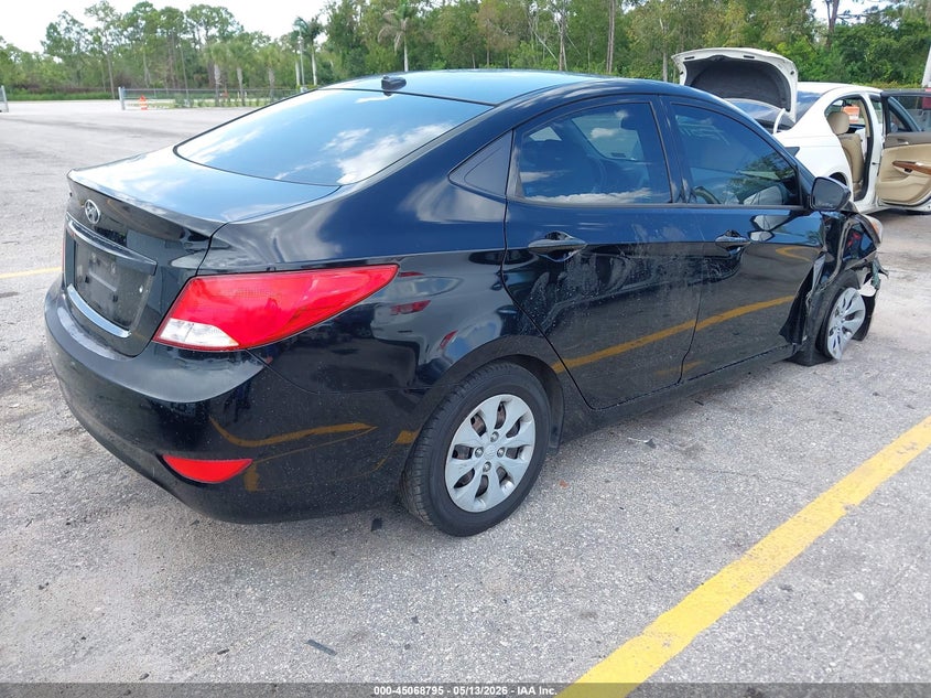 2017 Hyundai Accent VIN KMHCT4AE1HU352011 IAAI salvage auction — RIGHT FRONT, Rebuildable (Florida), sold $300 on 2026-07-06 (photo 4)
