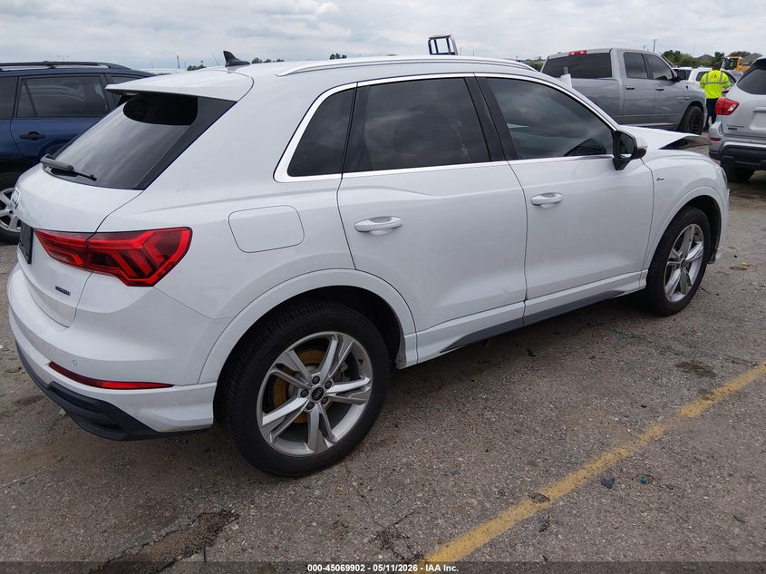 2023 Audi Q3 VIN WA1EECF39P1109016 IAAI salvage auction — FRONT END, Original (Texas), sold $7,725 on 2026-07-22 (photo 4)