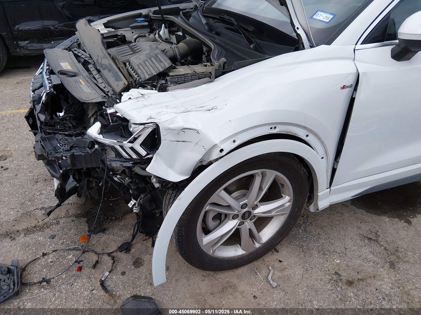 2023 Audi Q3 VIN WA1EECF39P1109016 IAAI salvage auction — FRONT END, Original (Texas), sold $7,725 on 2026-07-22 (photo 6)