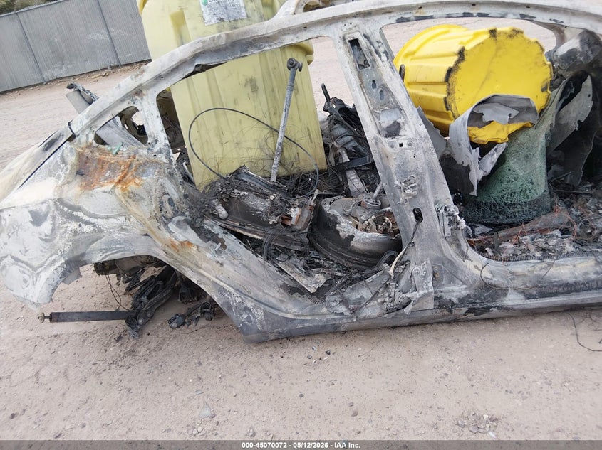 2019 Tesla Model 3 VIN 5YJ3E1EB3KF209073 IAAI salvage auction — TOTAL BURN, Junk Bill Of Sale Mv2459 (Wisconsin), sold $150 on 2026-07-15 (photo 4)