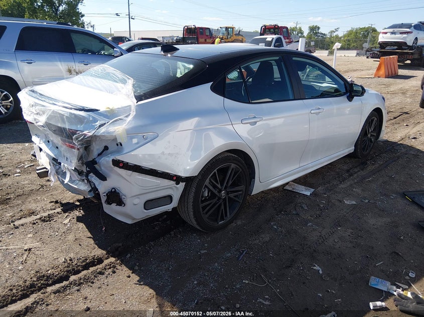 2025 Toyota Camry VIN 4T1DAACK1SU165001 IAAI salvage auction — REAR END, Salvage Title, sold $18,800 on 2026-08-27 (photo 4)