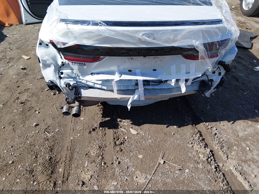 2025 Toyota Camry VIN 4T1DAACK1SU165001 IAAI salvage auction — REAR END, Salvage Title, sold $18,800 on 2026-08-27 (photo 6)