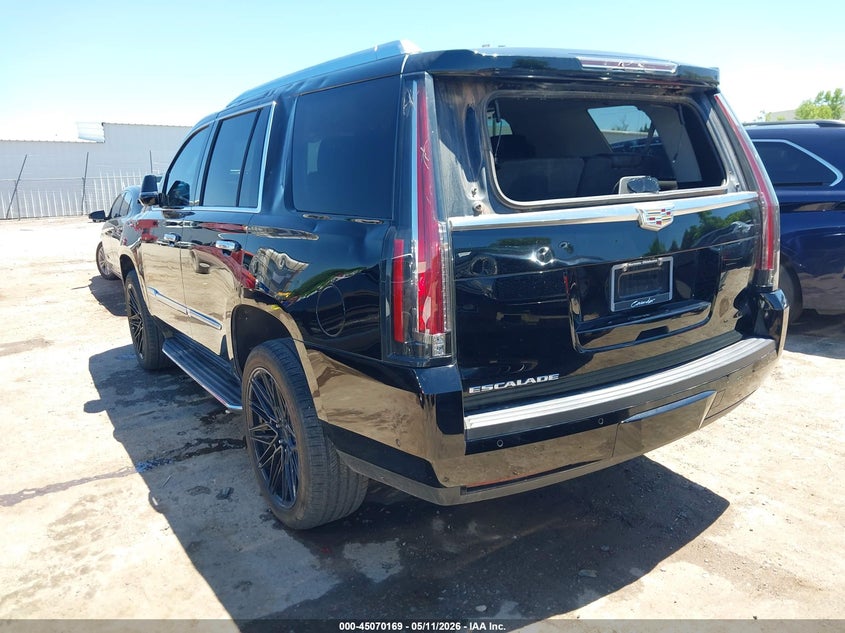 2019 Cadillac Escalade VIN 1GYS3AKJ9KR213176 IAAI salvage auction — HAIL, Clear (Oklahoma), sold $10,300 on 2026-07-29 (photo 3)